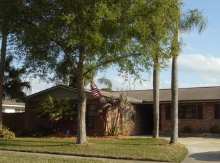 8424 Boxwood Dr, Tampa, FL 33615