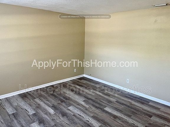 2nd image of 3906 E Bird St APT A