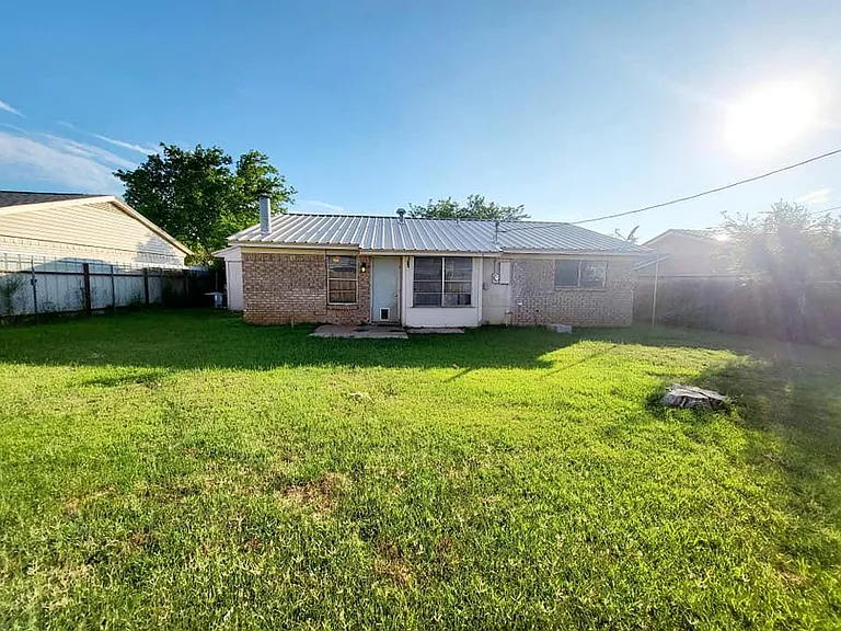 4016 Eastridge Dr — Photo 30