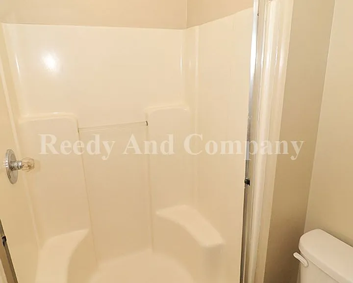 5961 Kentwood Dr — Photo 18