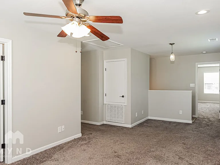 3225 Lakeland Dr — Photo 20