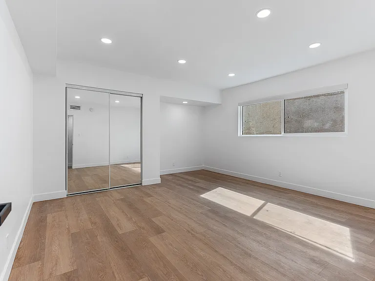 8960 Hargis St #3 — Photo 5