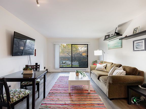 5th image of 251 W 4th St #215