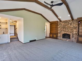 3700 SW 29th St, Des Moines, IA 50321