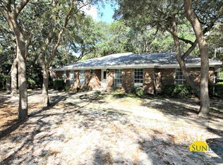 49 Paradise Point Rd, Shalimar, FL 32579