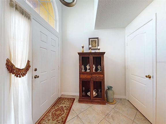 3rd image of 221 Belgian Way