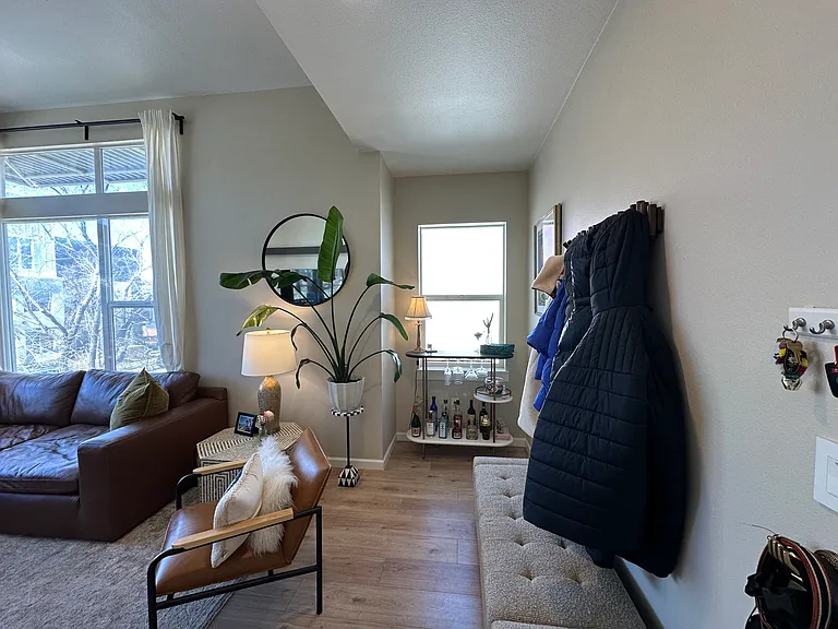 2818 Syracuse St #221 — Photo 17
