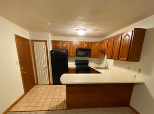 132 Tyngsboro Rd #1, North Chelmsford, MA 01863