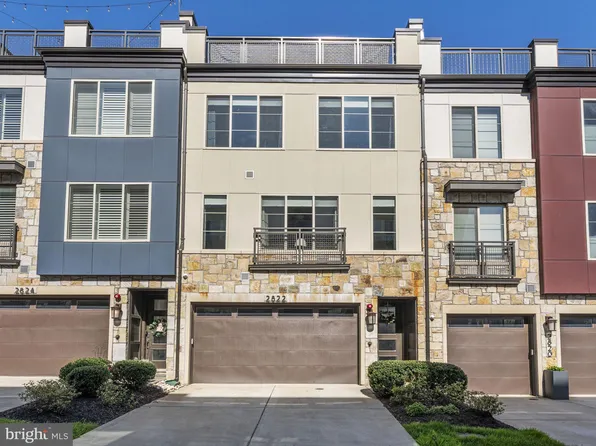 2822 Red Star Ln, Alexandria, VA 22303