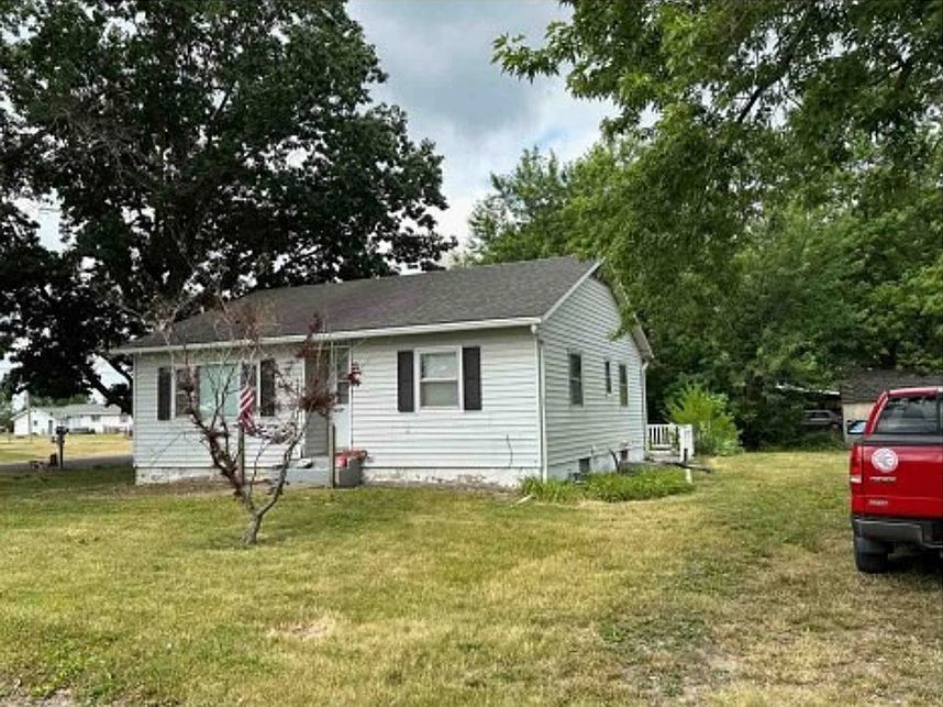 983 W Chestnut St, Kahoka, MO 63445 Zillow