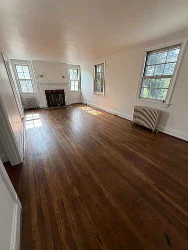 2303 Fontaine Ave #4 Photo 1