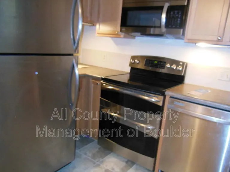 2201 Pearl St #116 — Photo 9