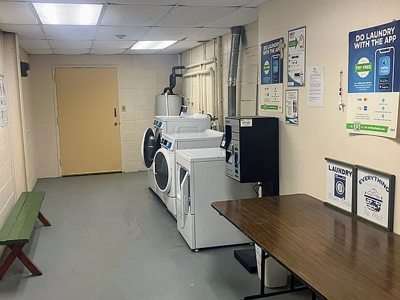 Laundry room #1