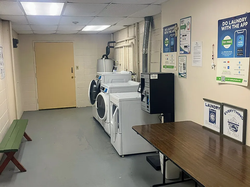 Laundry room #1