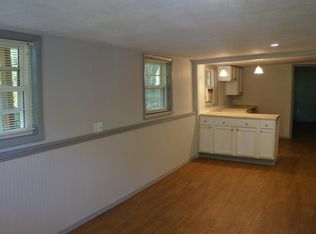 172 Riddle Rd APT C, Swannanoa, NC 28778