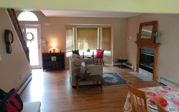 4th image of 7 Ormond Ave