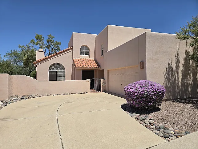 3074 N Palomino Park Loop