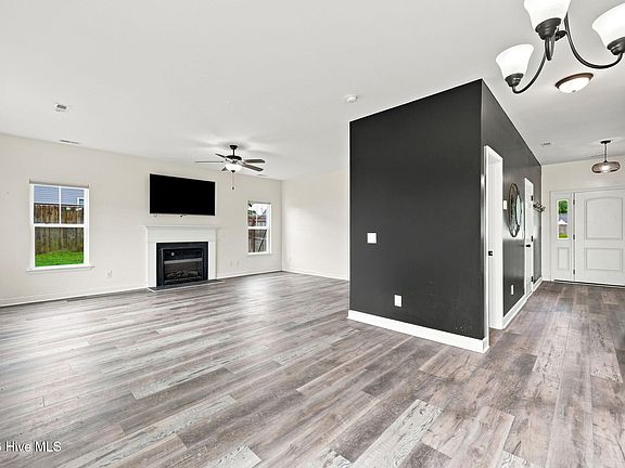 3rd image of 704 Ingram Court