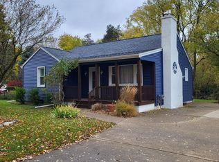 3364 E Lake Lansing Rd, East Lansing, MI 48823