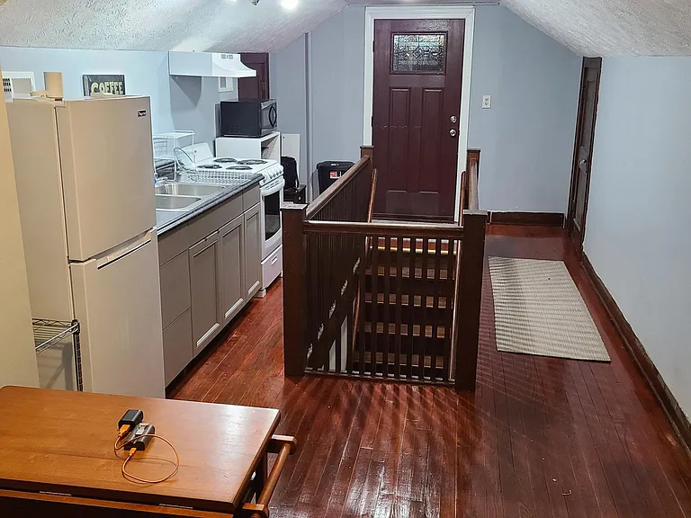 314 Westwood Ave #B — Photo 17