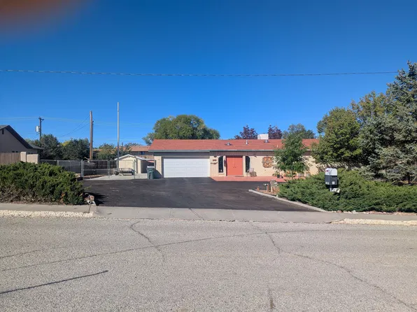 1408 Linda Dr, Gallup, NM 87301