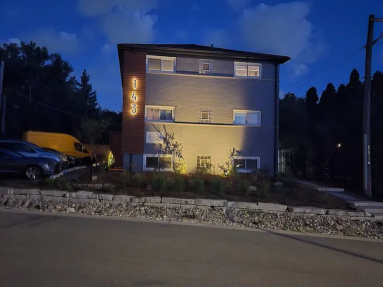143 Ann St — Photo 2