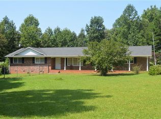 127 Nix Ln, Sunset, SC 29685