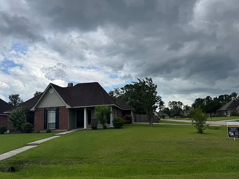12204 Dove Hollow Dr — Photo 2