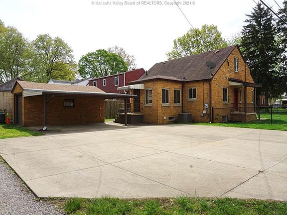 2nd image of 3800 Staunton Ave SE