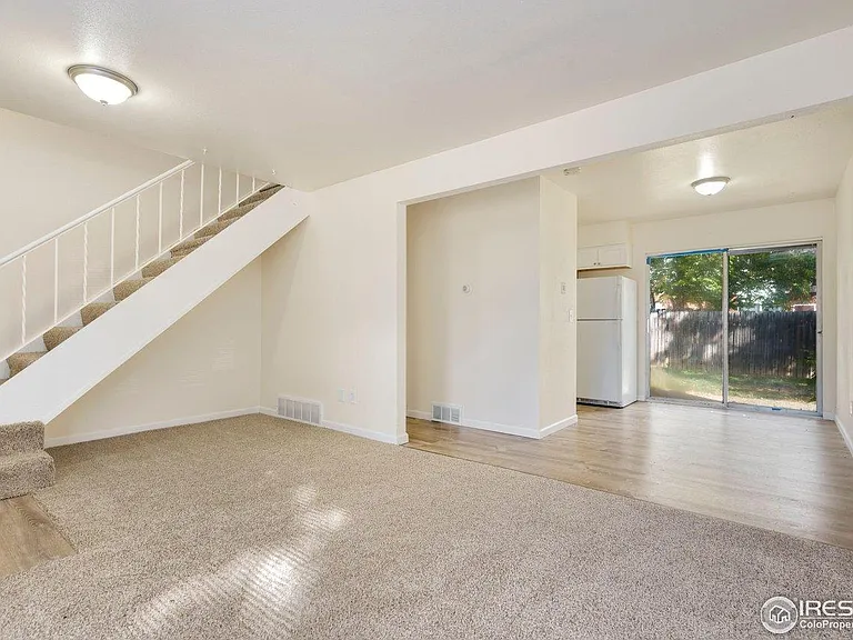 2924 Sumac St #4 — Photo 2