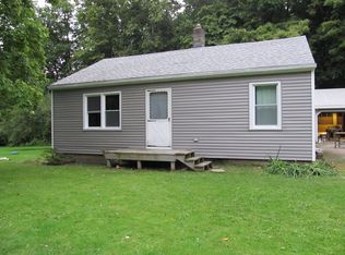 1835 Dadeyville Rd, Austinburg, OH 44010