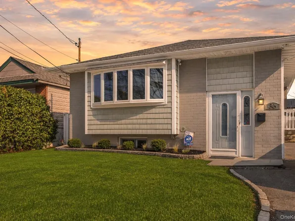 36 Elton Street, Westbury, NY 11590