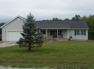 25095 E 2000th Rd, Dennison, IL 62423