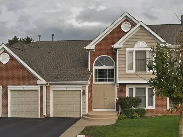 111 Red Fox Ln Unit D, Elk Grove Village, IL 60007