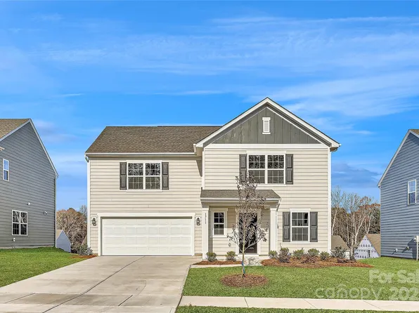 1711 Wooten Way, Bessemer City, NC 28016