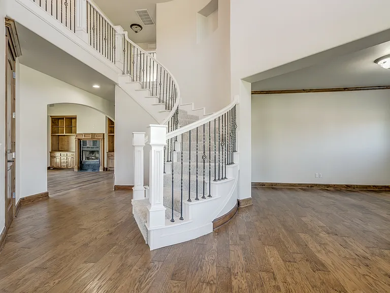 22525 Lindy Ter — Photo 18