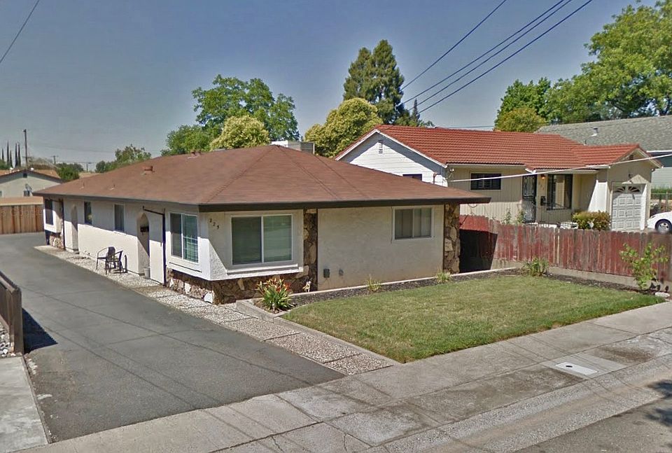 1st image of 225 Elm St