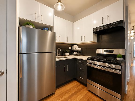 2nd image of 825 Bushwick Ave APT 2