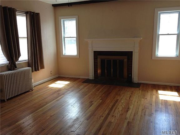 3rd image of 26 Cobb Pl