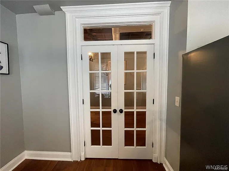 1115 Delaware Ave #1 — Photo 12