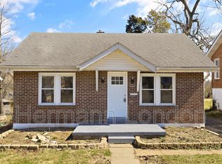 2220 Wismer Ave, Saint Louis, MO 63114
