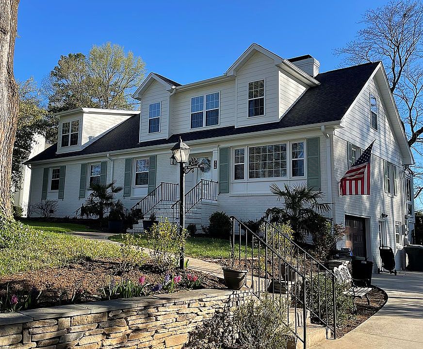 1st image of 510 Woodvale Dr
