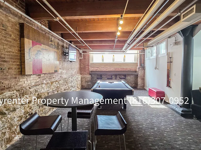 700 Broadway Blvd #308 — Photo 8