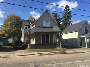 1220 Division St, Marquette, MI 49855