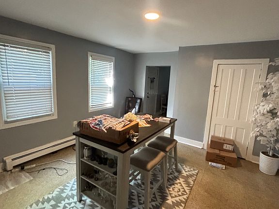 5th image of 517 Lamberton St #2