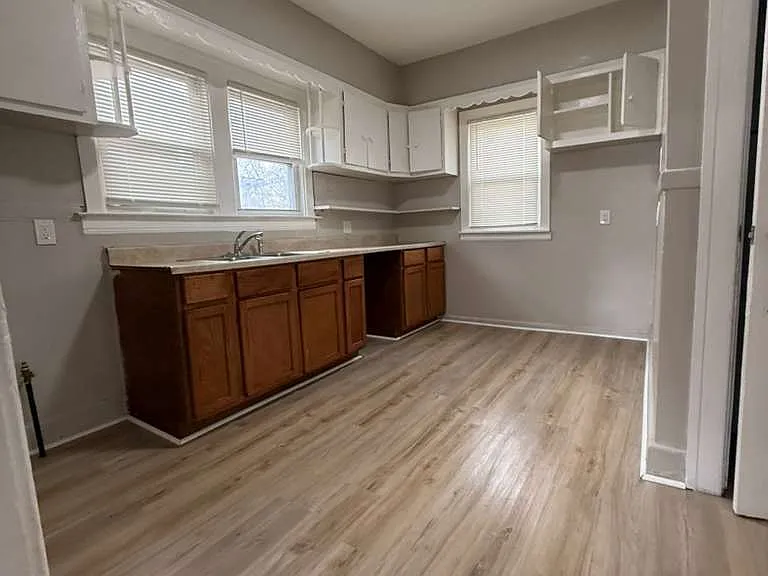 13331 Strathmoor St — Photo 5