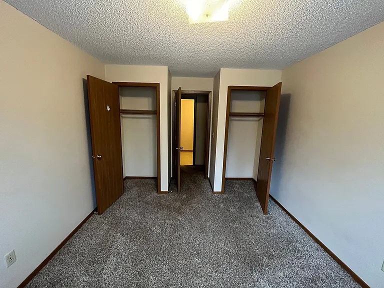 Welcome to Pine Forest Apartments in Forest Lake, MN — Photo 8