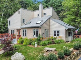29 Shasta Dr, Londonderry, NH 03053