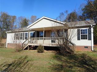 220 Star View Dr, King, NC 27021