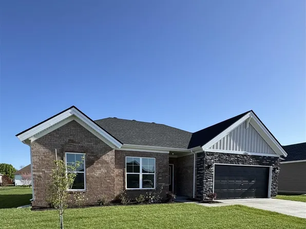 2866 Brahman Cir, Bowling Green, KY 42104